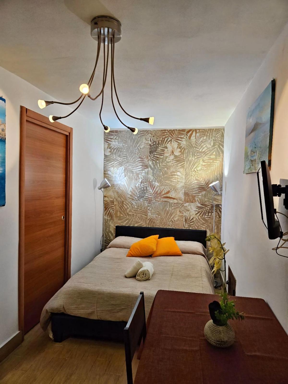 Apartamento Happie Casa La Cattedrale Palermo Exterior foto